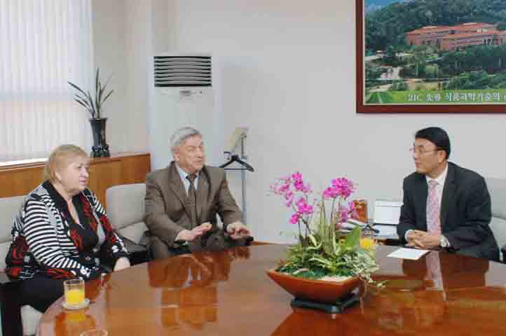 1102 러시아 우주식품 전문가 방문