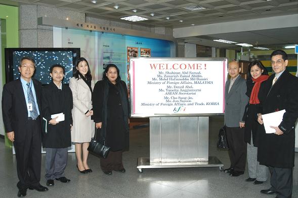 ASEAN사무국 협력담당관 일행 방문