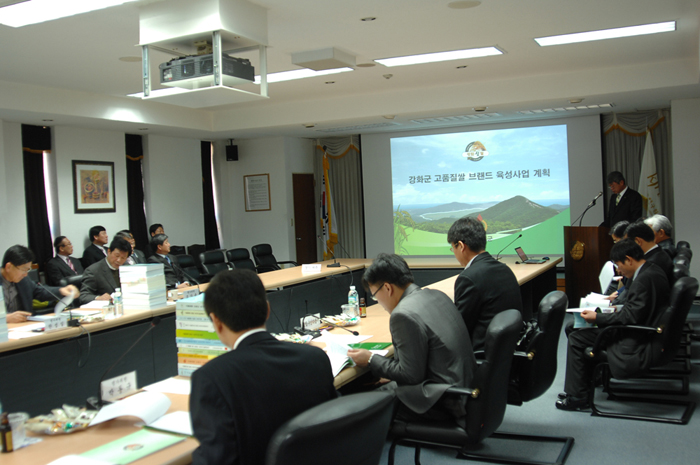 1118 ''2010년 고품질 쌀 브랜드 육성사업 대상자 선정 평가회''