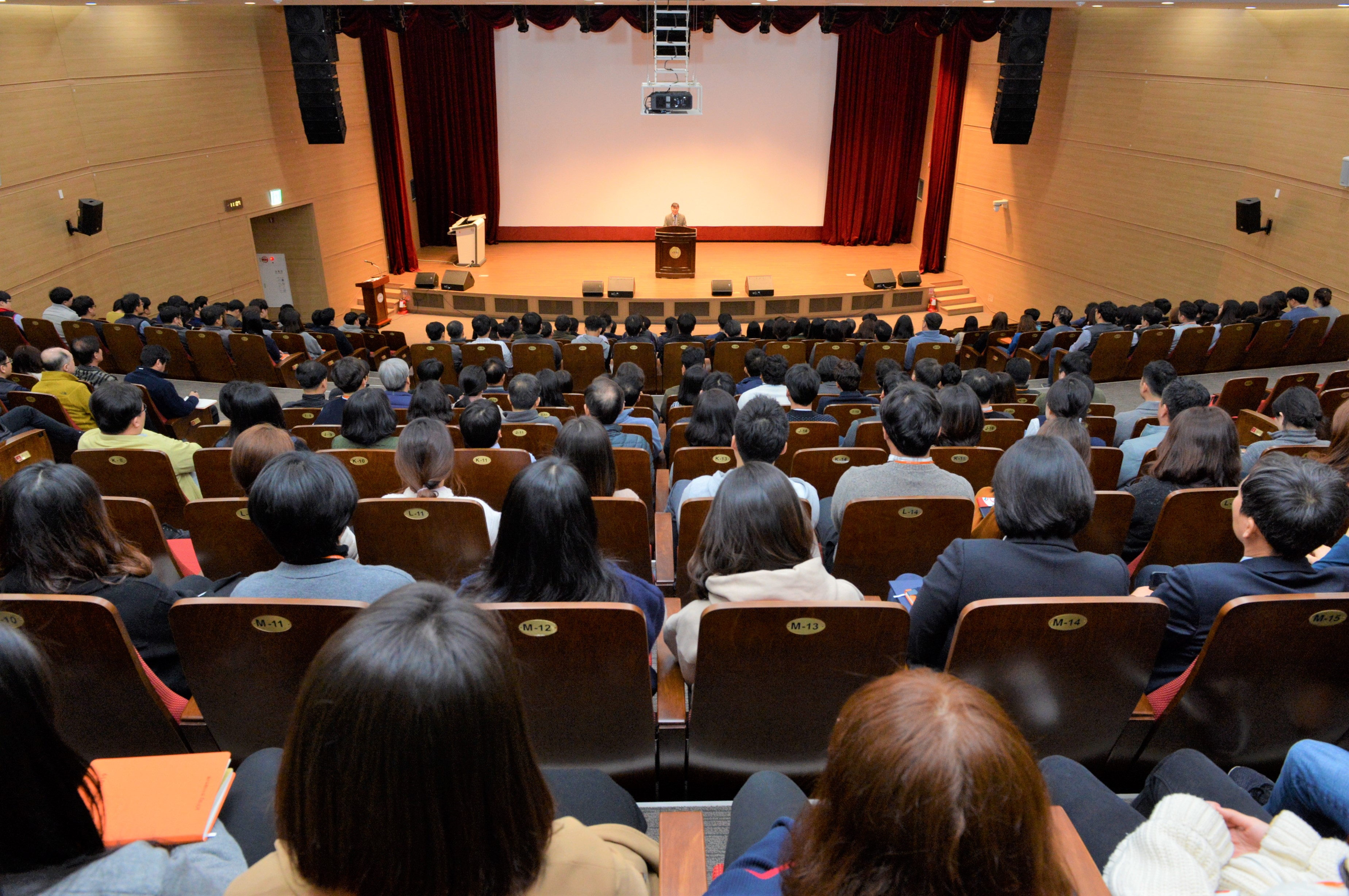 0401 2019년 4월 직원조회