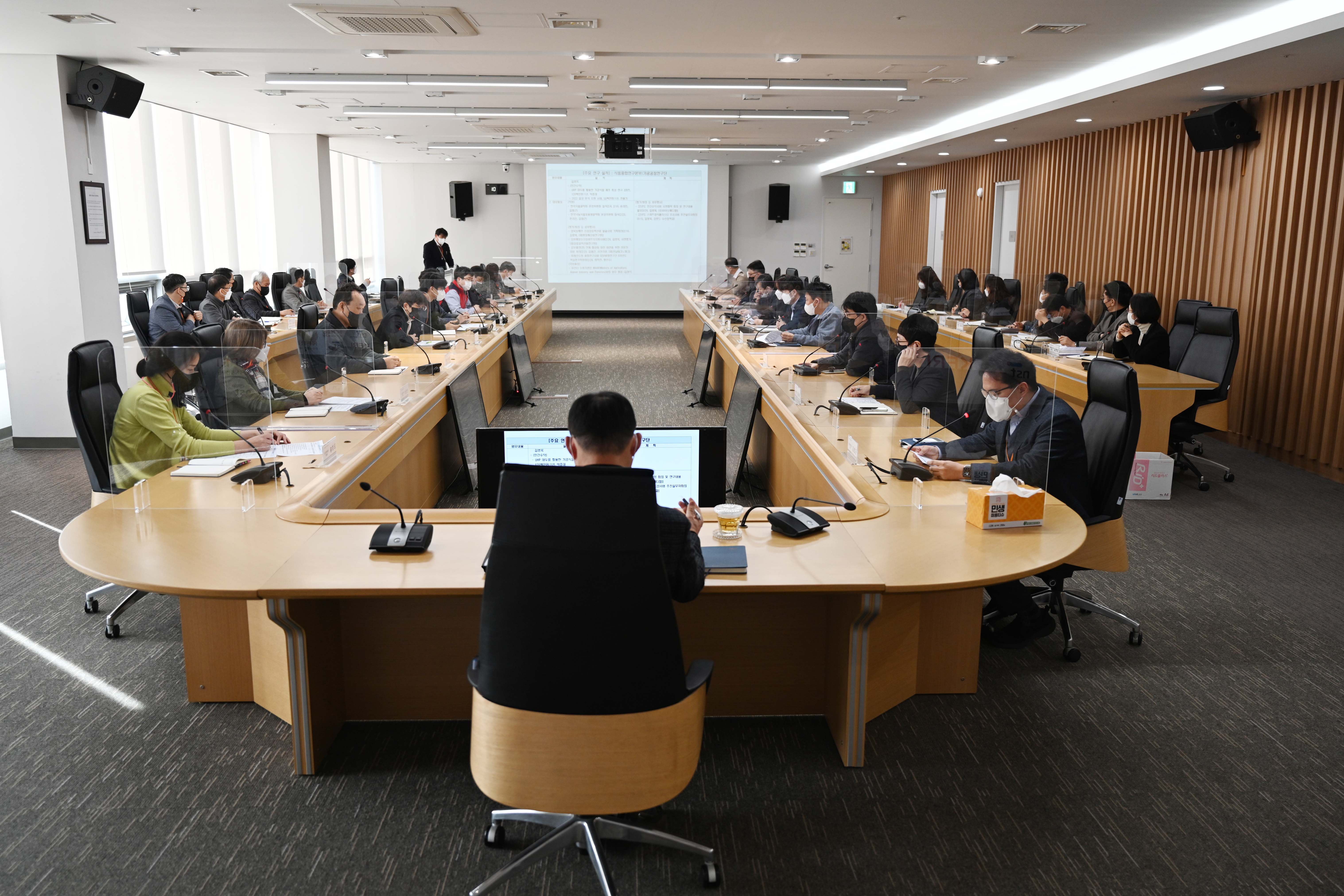 0307 슬로건 공모전 시상 및 확대간부회의