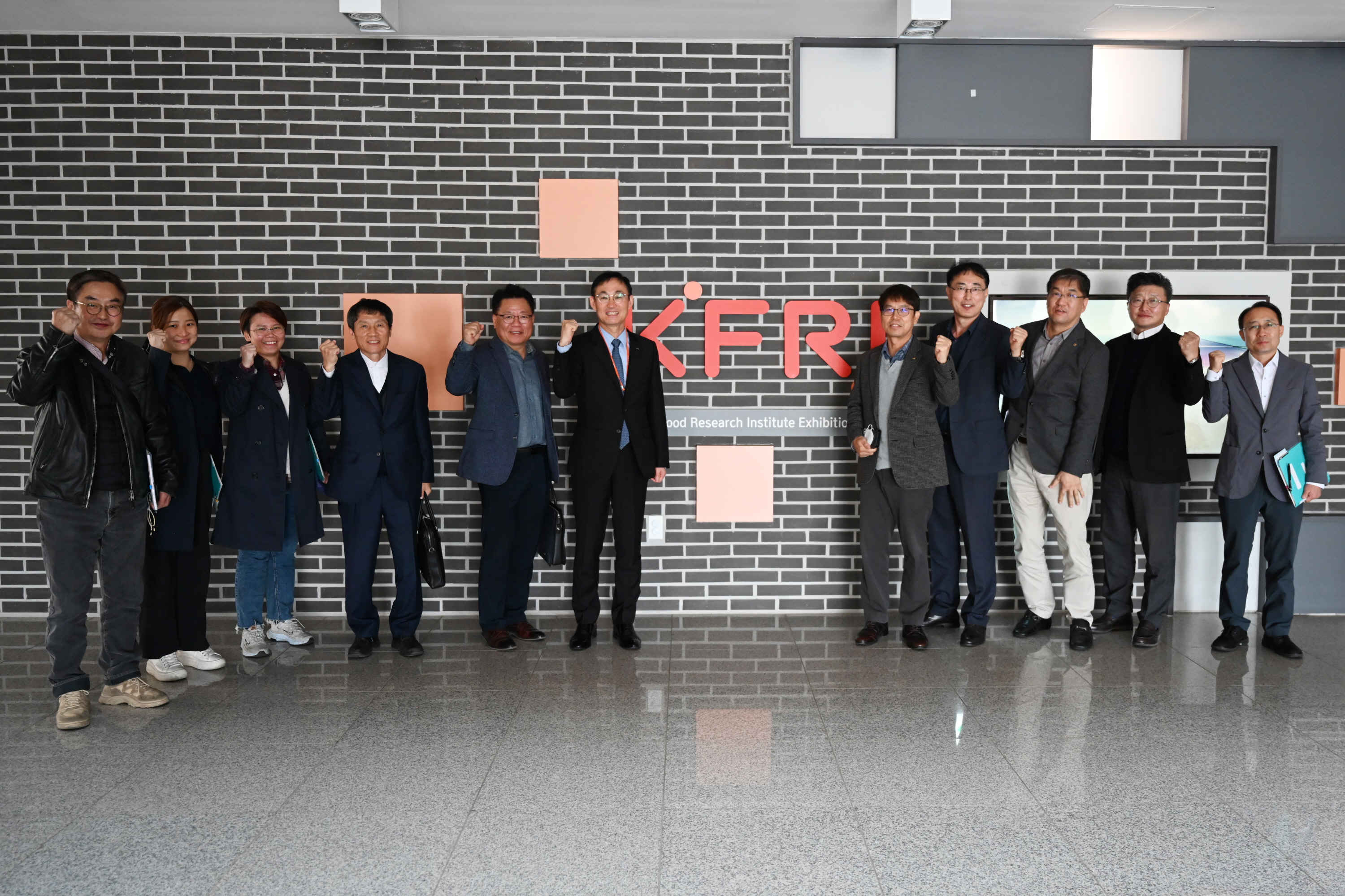 1025 식품연구소장협의회 소속 연구소장 견학