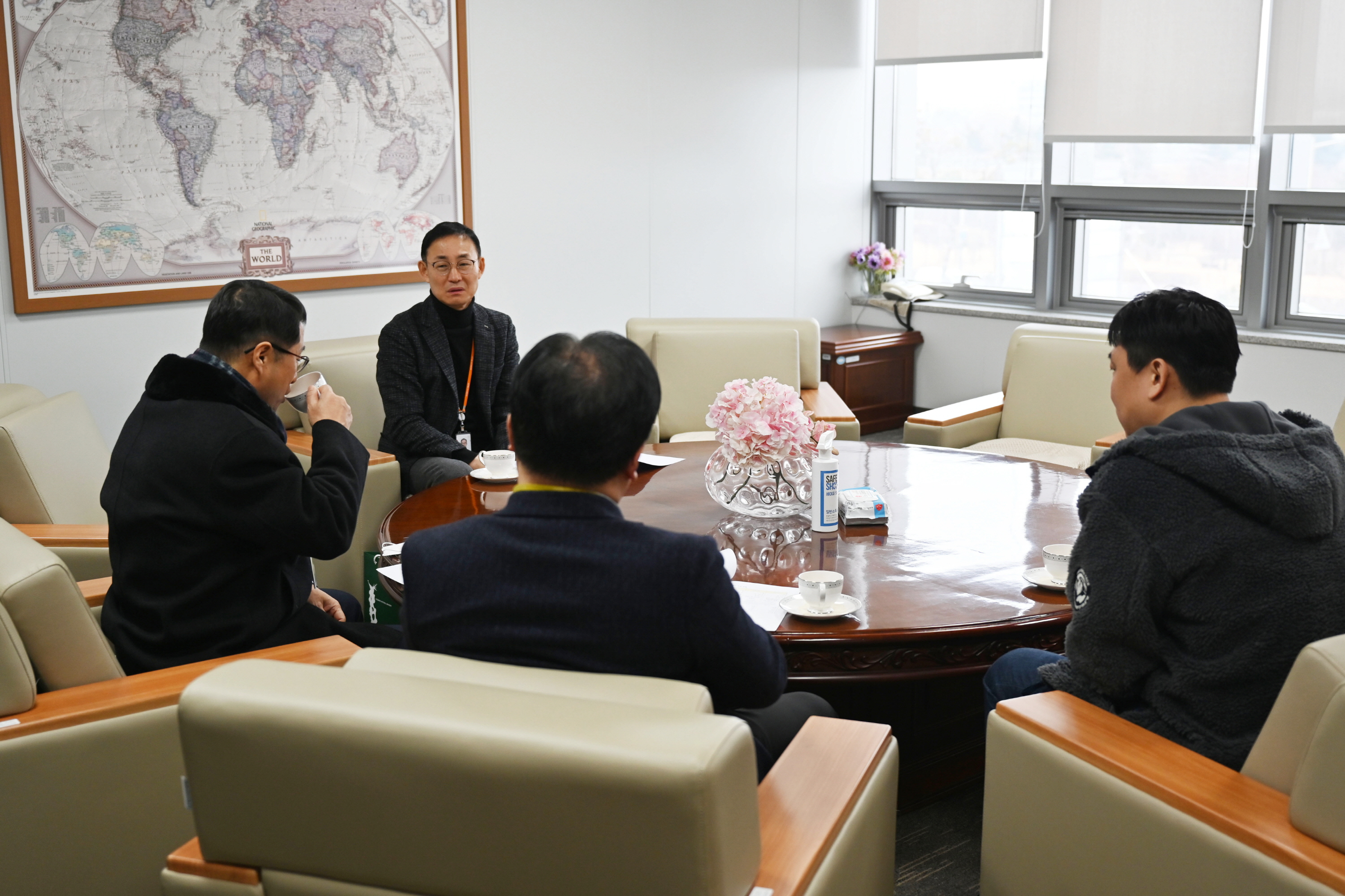 0216 한국축산식품학회 임원진 식품연 방문