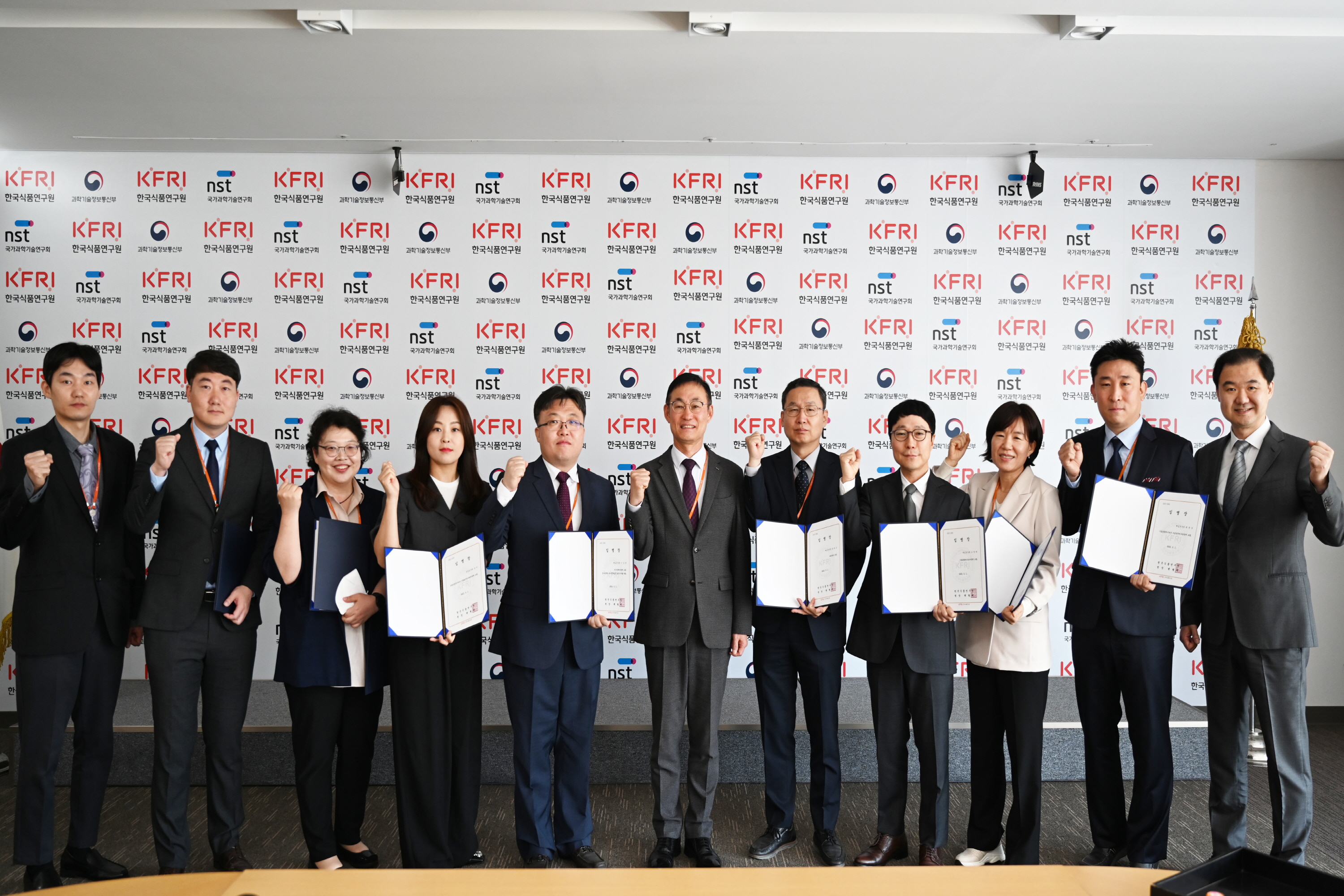 0502 보직자 임명식 및 신입직원 임용식