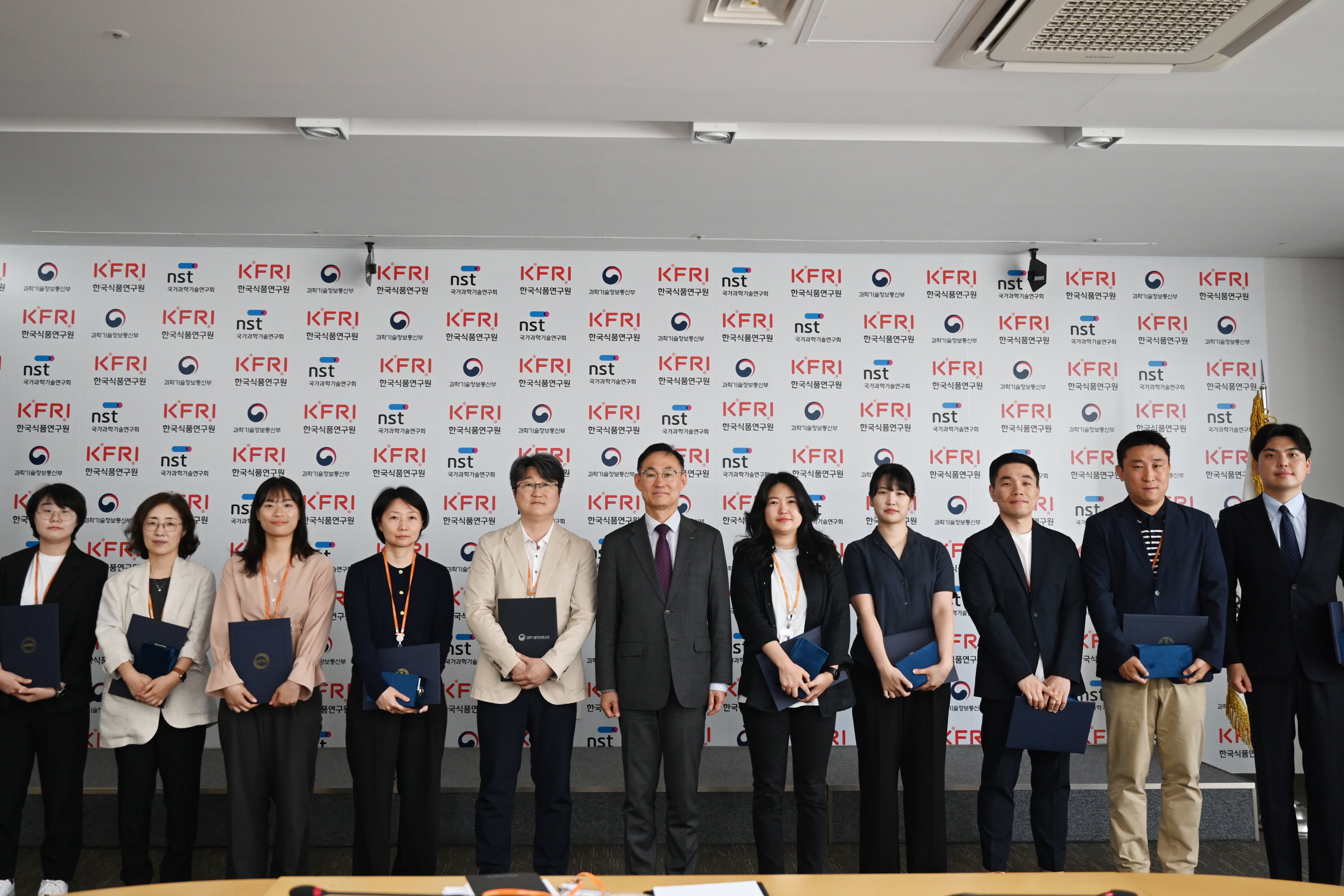 0527 대외포상 전수식 및 자랑스러운 KFRI인 상 시상식