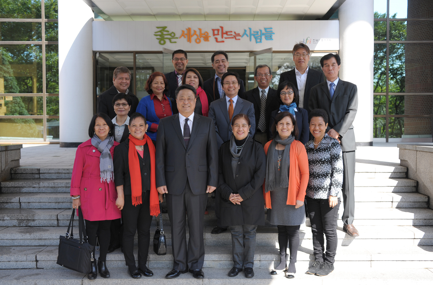 1017 필리핀 사절단 방문